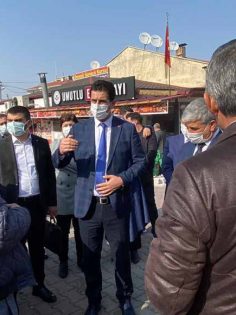 AK PARTİ ESNAFLARI DİNLİYOR