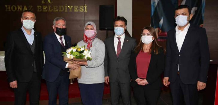 HONAZ BELEDİYESİ’NDE TOPLU İŞ SÖZLEŞMESİ