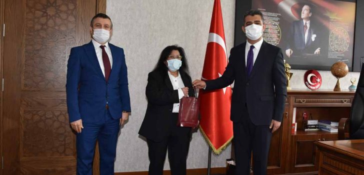 66 YAŞINDA MEZUN OLDU ŞİMDİKİ HEDEFİ ÜNİVERSİTE