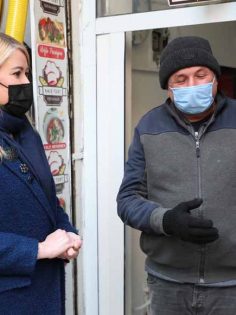 ESNAF ‘İYİLİK HAREKETİ’ İLE ZOR GÜNLERİ NASIL ATLATTIĞINI ANLATTI