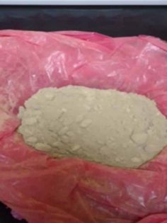 OTOMOBİLDE ZULALINMIŞ EROİNİ JİBBY YAKALADI