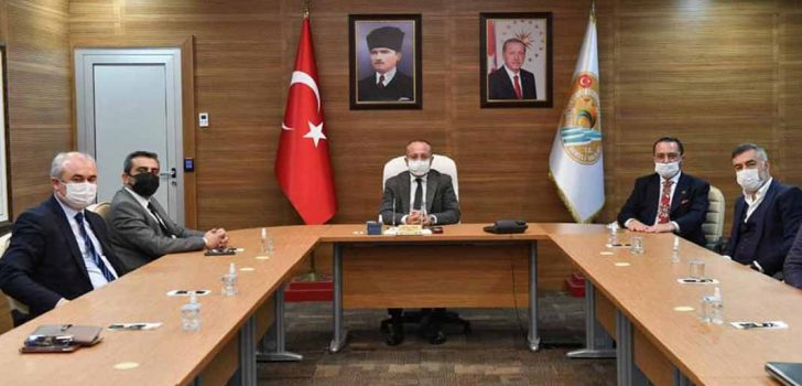 MHP’DEN VALİ ATİK’E NEZAKET ZİYARETİ