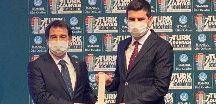TÜRK DÜNYASI ÖDÜLLERİ SAHİPLERİNİ BULDU