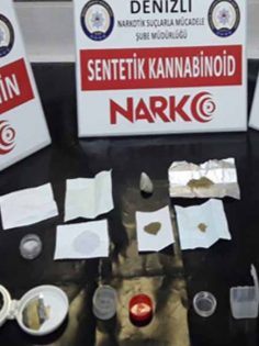 9 UYUŞTURUCU TACİRİ TUTUKLANDI