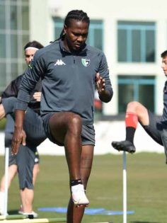 DENİZLİSPOR SADECE 3 PUAN DÜŞÜNÜYOR