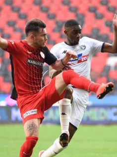 DENİZLİSPOR’DA KRİZ ÜZERİNE KRİZ