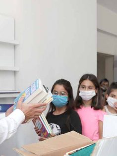 PAMUKKALE’DE KÜTÜPHANE VATANDAŞLARIN EVLERİNE TAŞINDI