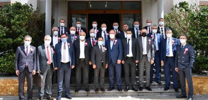 BAŞKAN ŞEVİK, BELEDİYE İŞÇİLERİNİN HAKKINI KORUYACAK