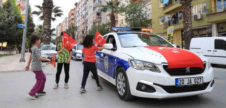 PAMUKKALE’DE 23 NİSAN COŞKUSU
