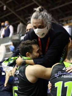 MERKEZEFENDİ DENİZLİ BASKET’TEN BİRLİK ÇAĞRISI