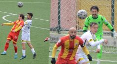 KIZILCABÖLÜKSPOR EVİNDE BUCA’YA MAĞLUP OLDU: 2-3