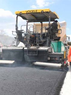 MERKEZEFENDİ’DE HUMMALI YOL ÇALIŞMALARINI SÜRDÜRÜYOR