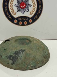 ROMA DÖNEMİNE AİT TAS İLE YAKALANDI