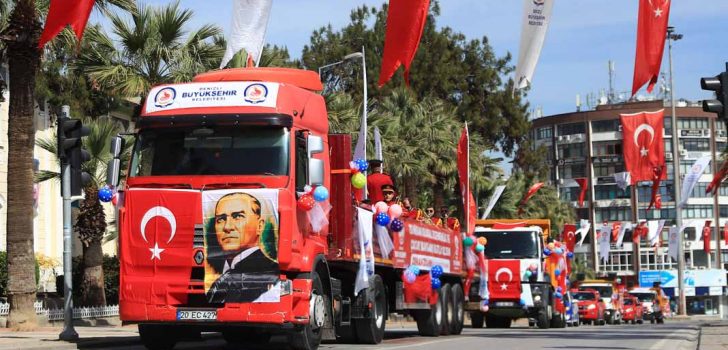 BÜYÜKŞEHİR 19 MAYIS COŞKUSUNU SOKAKLARA TAŞIYACAK