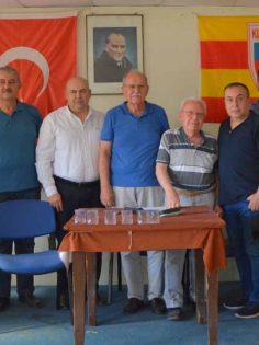 KIZILCABÖLÜKSPOR’DA BAŞKAN DURAN GÜVEN TAZELEDİ