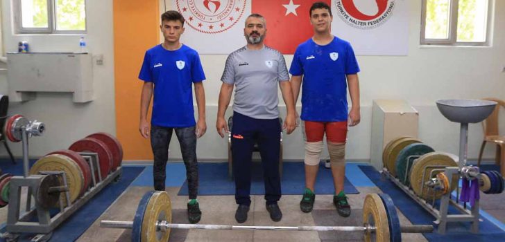 PAMUKKALELİ HALTERCİLER TÜRKİYE ŞAMPİYONASI’NA HAZIR