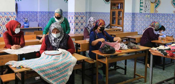 PAMUKKALE’NİN ÜCRETSİZ KURSLARINA KATILIMCILARDAN ÖVGÜ
