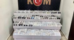 KAÇAK GÖZLÜKLER ELE GEÇİRİLDİ