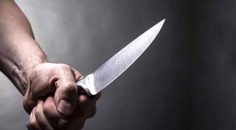 TARTIŞTIĞI ARKADAŞINI BIÇAKLAYIP 4’ÜNCÜ KATTAN ATLADI