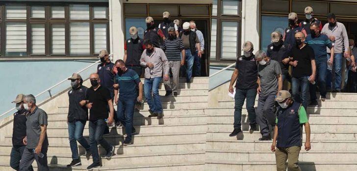 YAKALANMA EMRİ BULUNAN 10 FETÖCÜ TUTUKLANDI