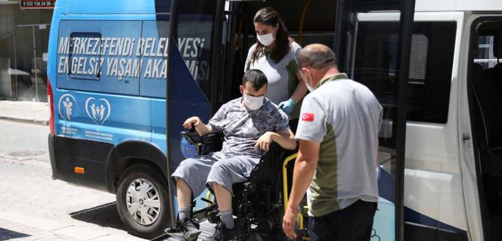 MERKEZEFENDİ’DE ÖZEL BİREYLERE ULAŞIM DESTEĞİ