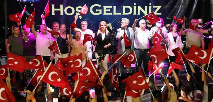 MEHMET AKİF ERSOY MAHALLESİ’NDE MUHTEŞEM KONSER