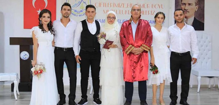 ÇAMELİ’DE 3 ÇİFT AYNI ANDA NİKAH KIYDIRDI