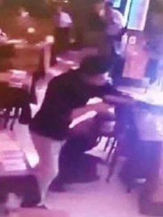 KIZ ARKADAŞI YÜZÜNDEN GAZİNOYU BASTI: 3 YARALI