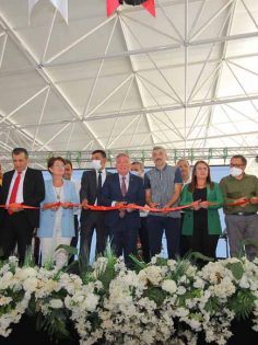 HONAZ BELEDİYESİ KAPALI PAZARYERİ AÇILDI