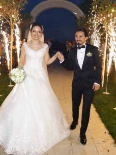 RECEP NİYAZ BEBEĞİNİ KAYBETTİ