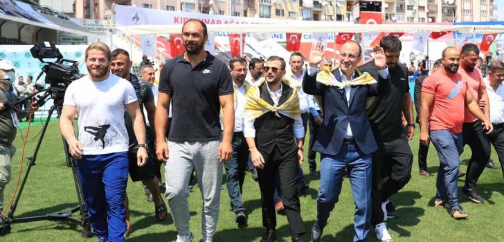 ERMEYDANLARININ SARI FIRTINASI PAMUKKALE’DE GÜREŞECEK