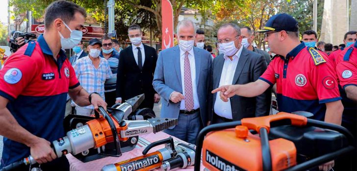 BÜYÜKŞEHİR İTFAİYE ŞEHRE GÜVEN VERİYOR