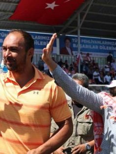 MERKEZEFENDİ ER MEYDANINDA HEYECAN DEVAM EDİYOR