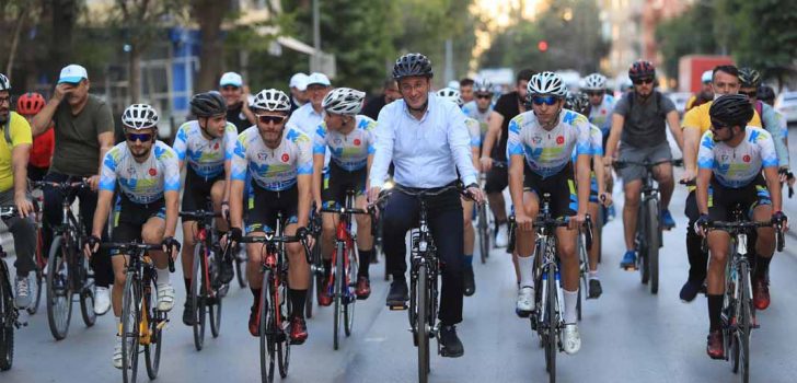 PAMUKKALE’DE AVRUPA SPOR HAFTASI BİSİKLET TURUYLA KUTLANDI