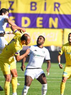 DENİZLİSPOR’DA BAŞKAN UZ PRİME ZAM YAPTI