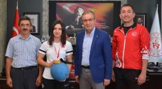 OLİMPİYAT ŞAMPİYONUNDAN İBANOĞLU’NA ZİYARET