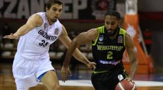 MERKEZEFENDİ BASKET, GAZİANTEP’TE DARMADAĞIN: 82-49
