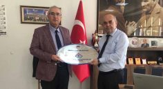 BAŞKANLAR GÖRÜŞ ALIŞVERİŞİNDE BULUNDU