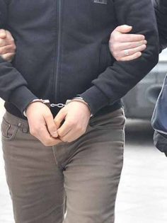 FETÖ’DEN KESİNLEŞMİŞ HAPİS CEZASI BULUNAN 2 KİŞİ TUTUKLANDI