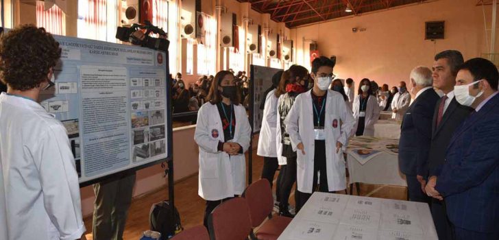 LÜTFİ EGE ANADOLU LİSESİ TUBİTAK BİLİM FUARI AÇILDI