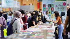 DENİZLİLİLER KİTAP FUARI’NA AKIN ETTİ