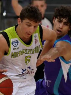 PUSULAM KOLEJİ MERKEZEFENDİ FARK ATTI: 96-61