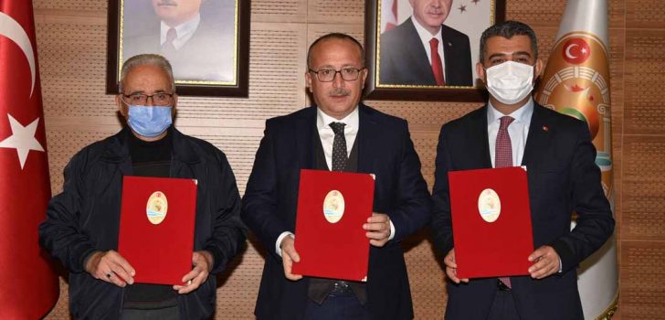 HAYIRSEVER İŞADAMI DEMİR’DEN EĞİTİME DESTEK