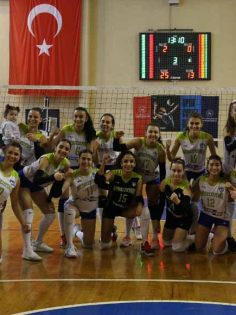 MERKEZEFENDİ BELEDİYE LİDERLİK KOLTUĞUNDA