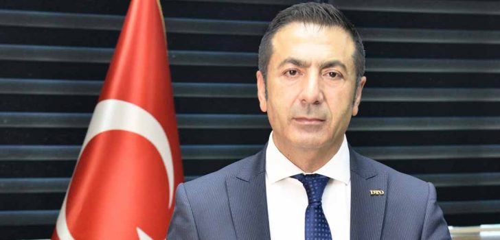 “ATATÜRK, TARİHİN AKIŞINA YÖN VEREN BİR LİDERDİR”