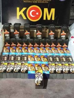 DENİZLİ’DE 2 KAÇAKÇI YAKALANDI