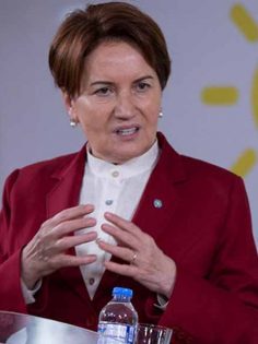 MERAL AKŞENER DENİZLİ’YE GELİYOR
