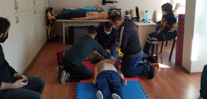 SAĞLIK PERSONELİNE 4 GÜNLÜK EĞİTİM