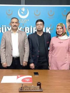 BBP’DE İLÇE KADIN KOLLARINA FIRTINA ATANDI