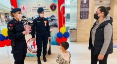 JANDARMA, FARKINDALIK OLUŞTURMAK İÇİN STANT AÇTI